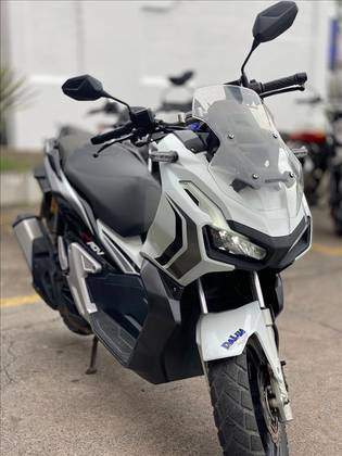 HONDA ADV 